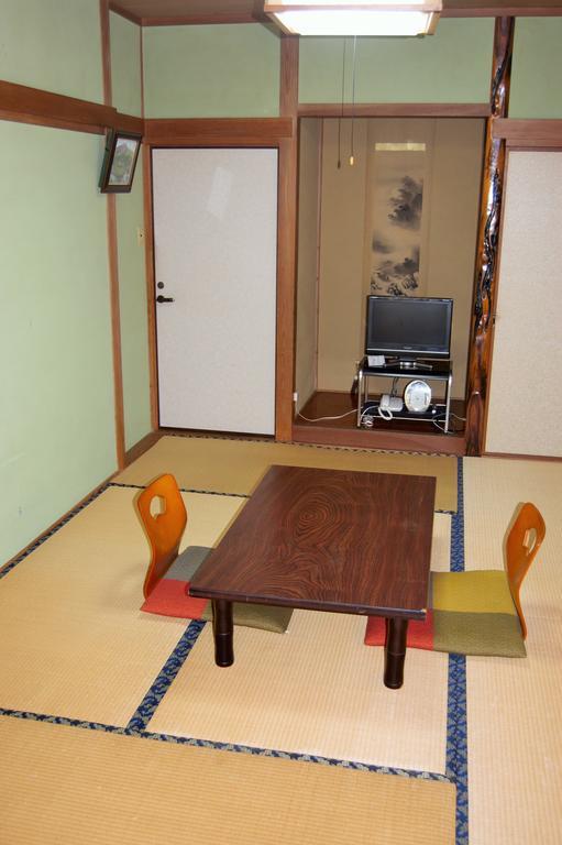 Ryokan Tsuruya Intaku يوفو المظهر الخارجي الصورة
