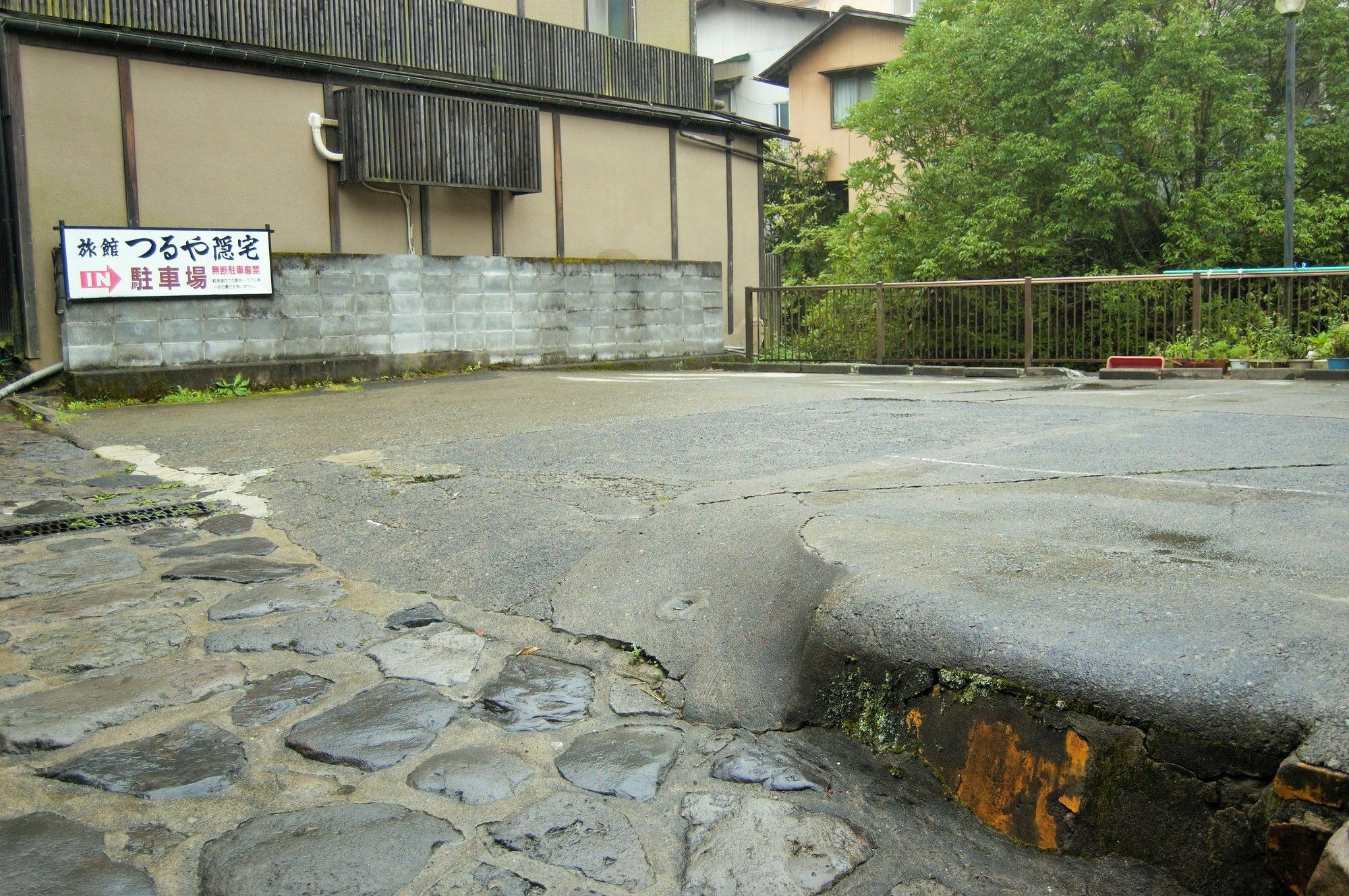 Ryokan Tsuruya Intaku يوفو المظهر الخارجي الصورة